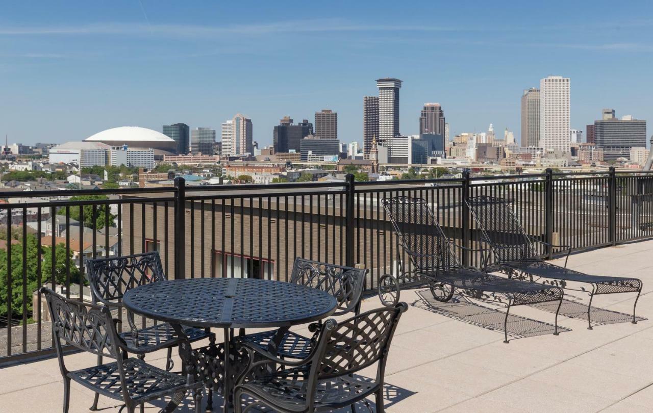 Hotel Club Wyndham Avenue Plaza New Orleans Exterior foto